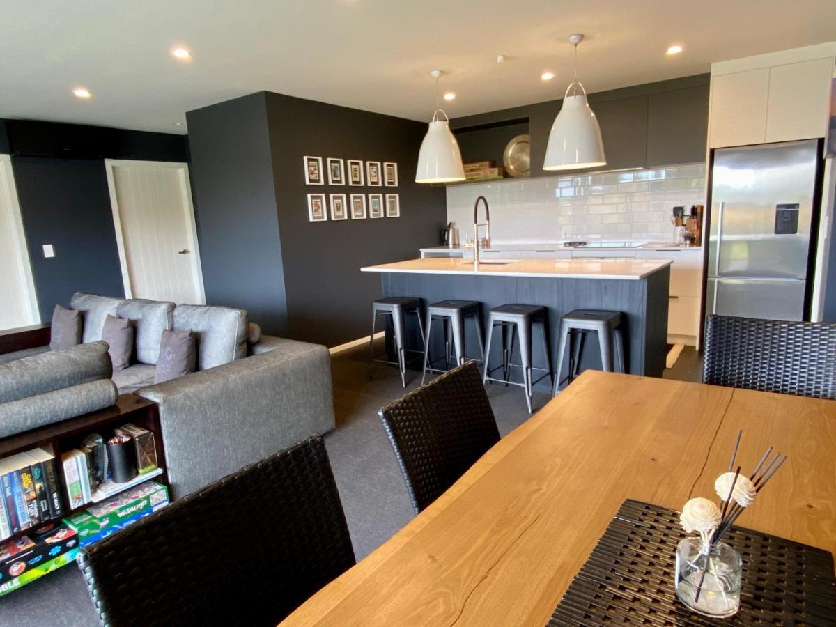 Mountain Vista Retreat - Apartment 2 Twizel Bagian luar foto